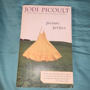 Picture Perfect by Jodi Picoult Book
